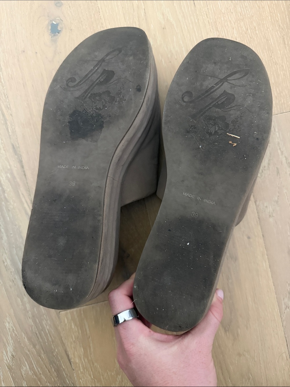 Free People Platform Slides - Picture 4 of 4